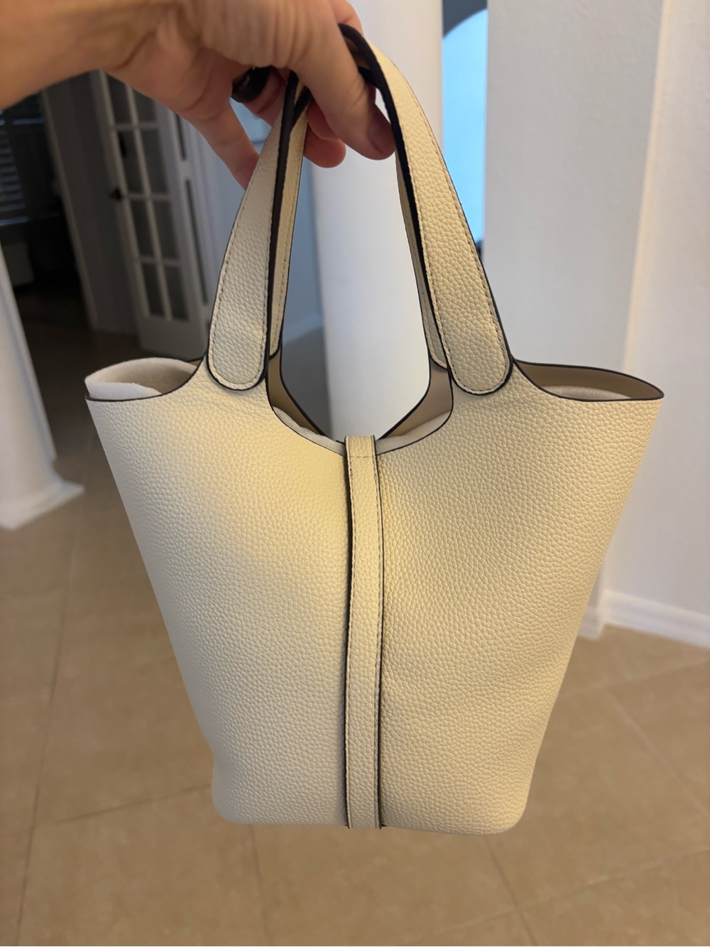 Cream Pebble Leather Top-Handle Tote with Silver Accent - Picture 4 of 7